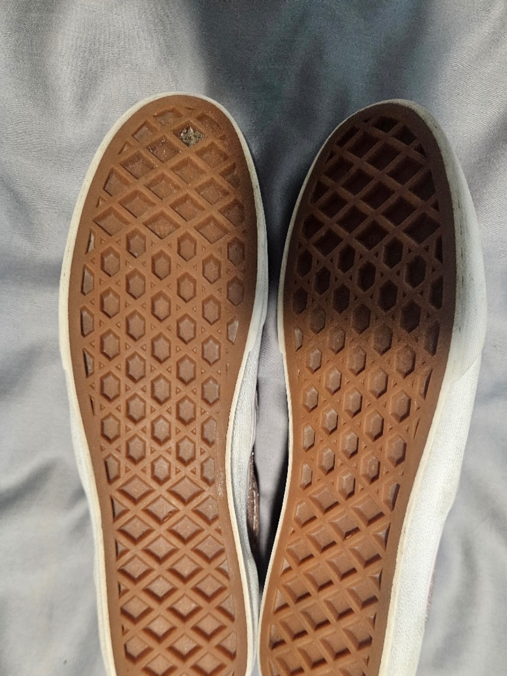 Vans Slip ons - Picture 2 of 3